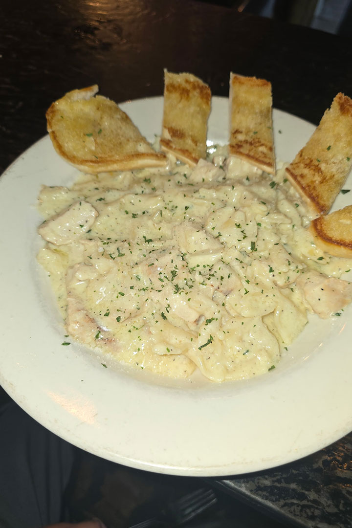 Chicken Alfredo Chicken Alfredo